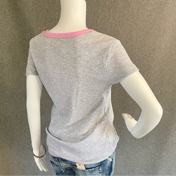 RARE Hello Kitty Juniors XL Grey Tee T-Shirt with Pink Thread and 3D Bow - Picture 5 of 7